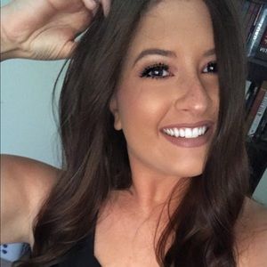 Meet your Posher, Brianna